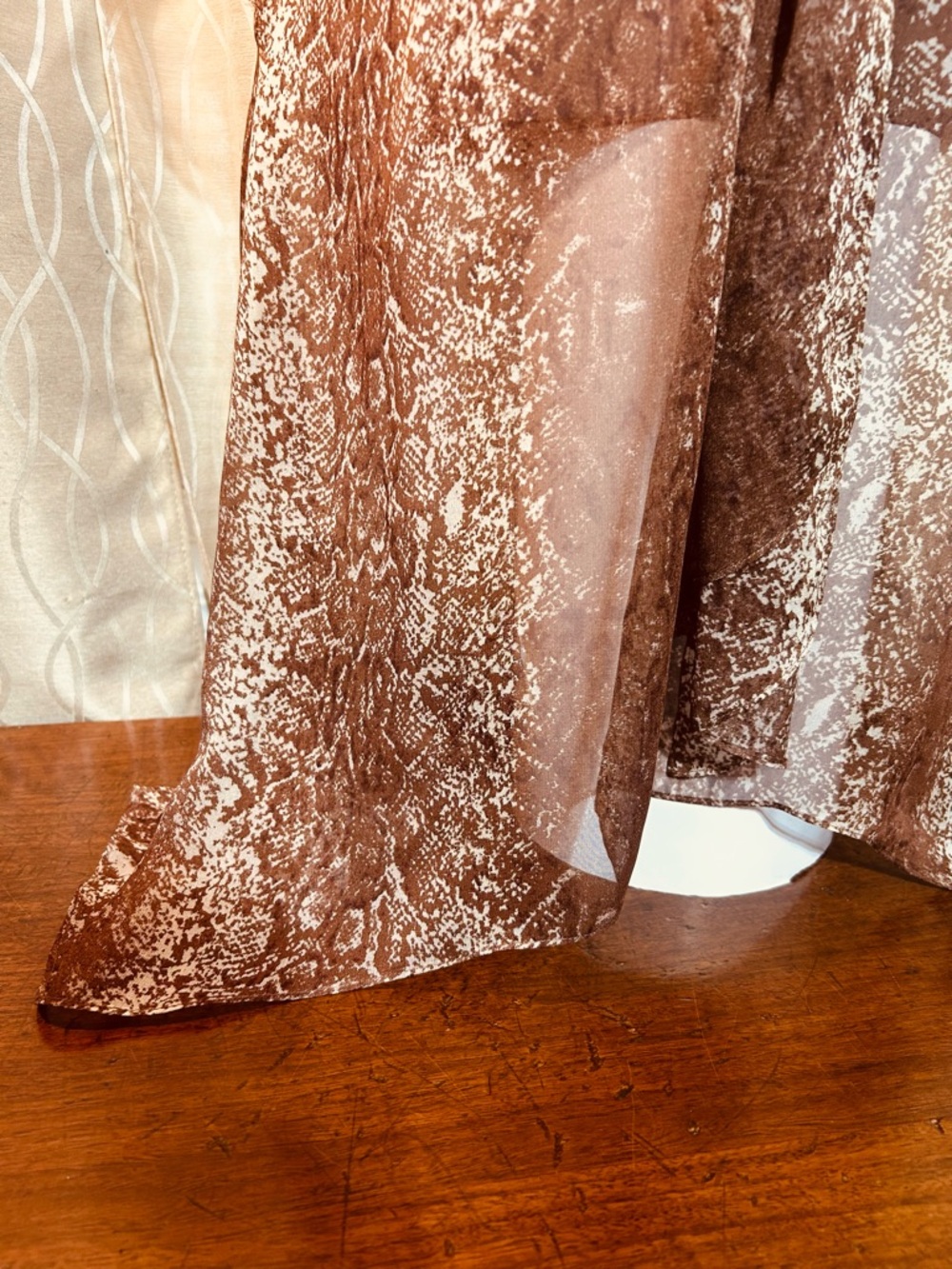 Buffalo David Bitton Brown Printed Tie-Front Blouse - Picture 7 of 8